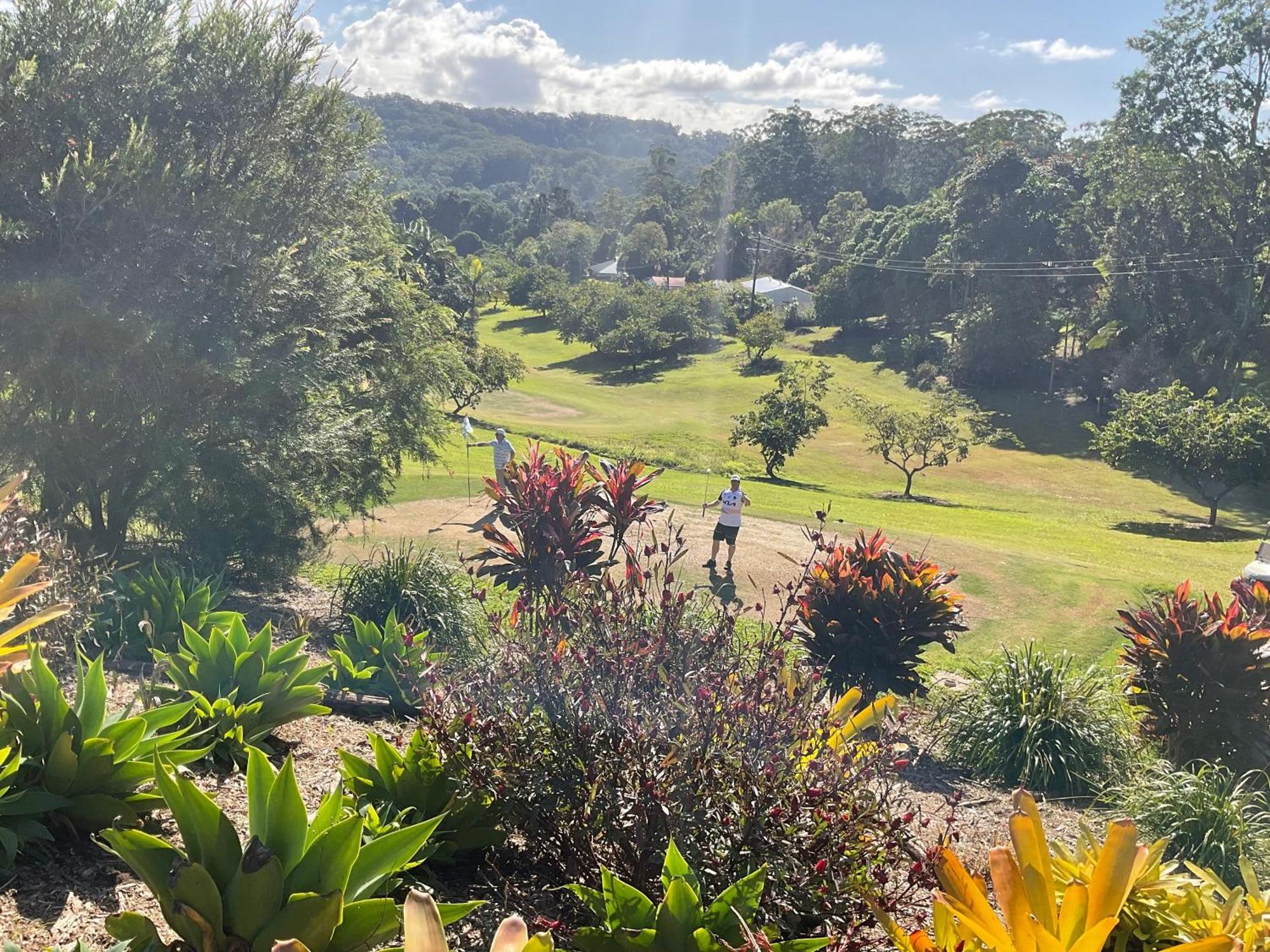 Sunshine Coast Retreat Your Own Private Golf Course Diddillibah Eksteriør billede